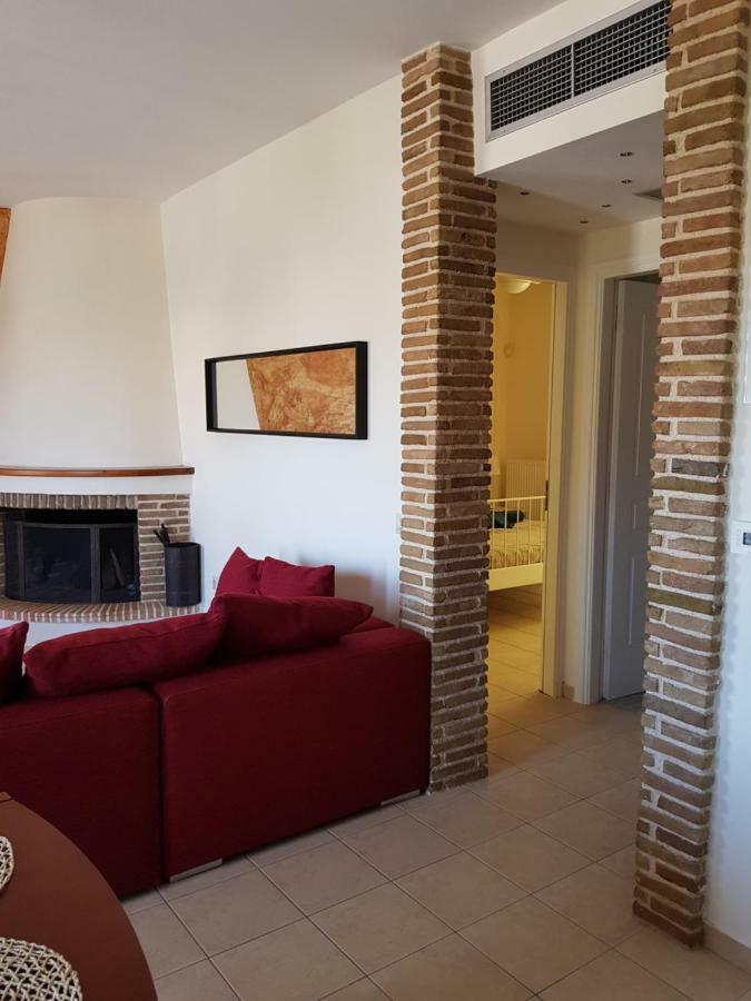'Seaside Paradise' Elegant Apartment In Nea Makri Exterior photo